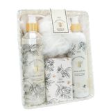 Bee Refresh & Nourish – 300ml Hand Wash, 300ml Hand Lotion, 200g Soap & Mesh Sponge